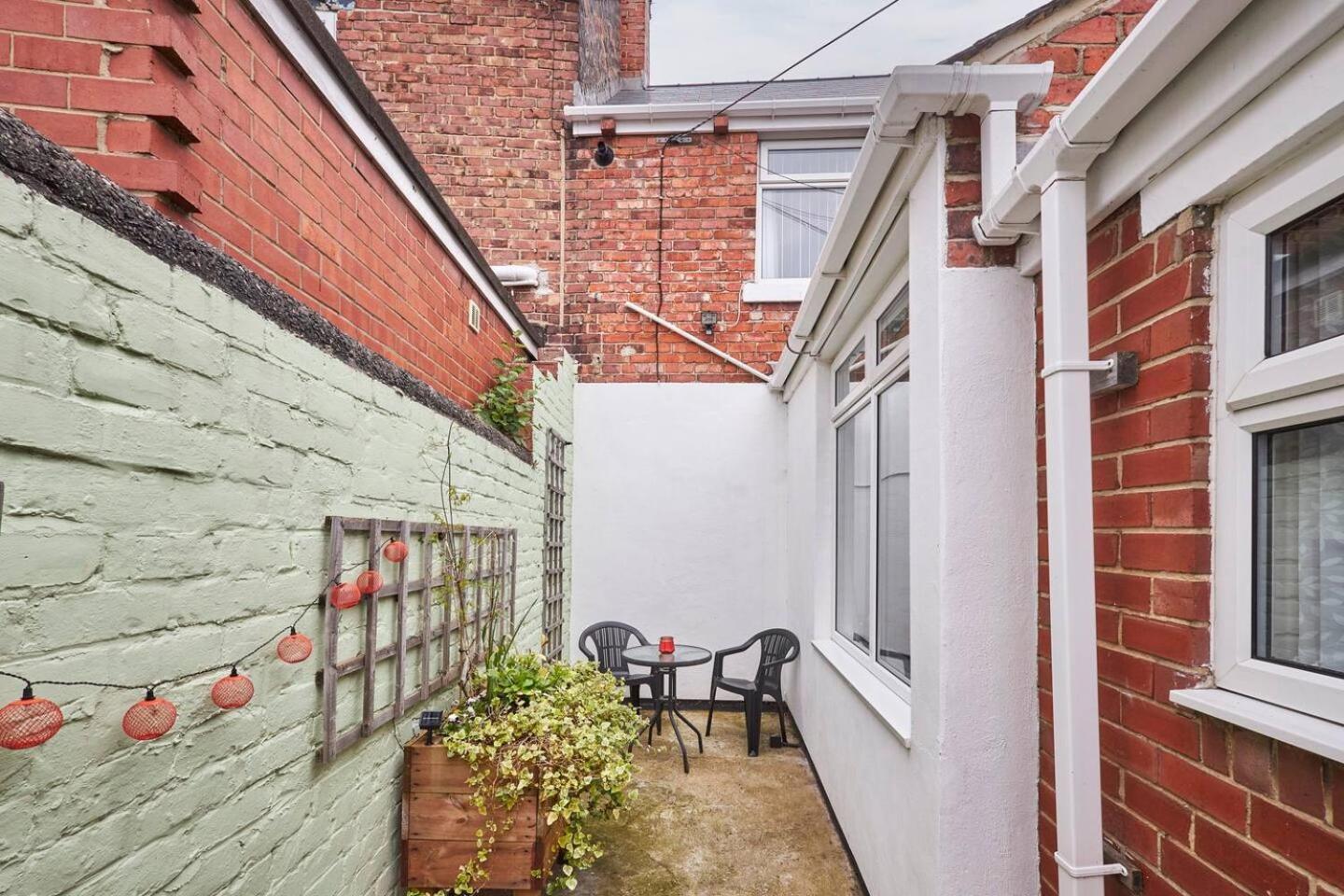 Pass The Keys Modern Home In A Seaside Town ซีแฮม ภายนอก รูปภาพ